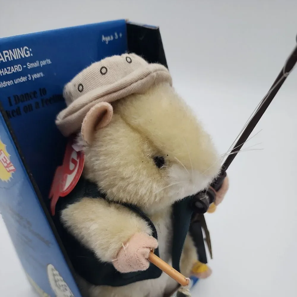 Gemmy‎ Dancing Hamster Fly Guy Dances To 